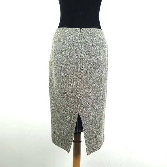 Lafayette148 Brown and White Tweed Pencil Skirt size 6 - Picture 3 of 14